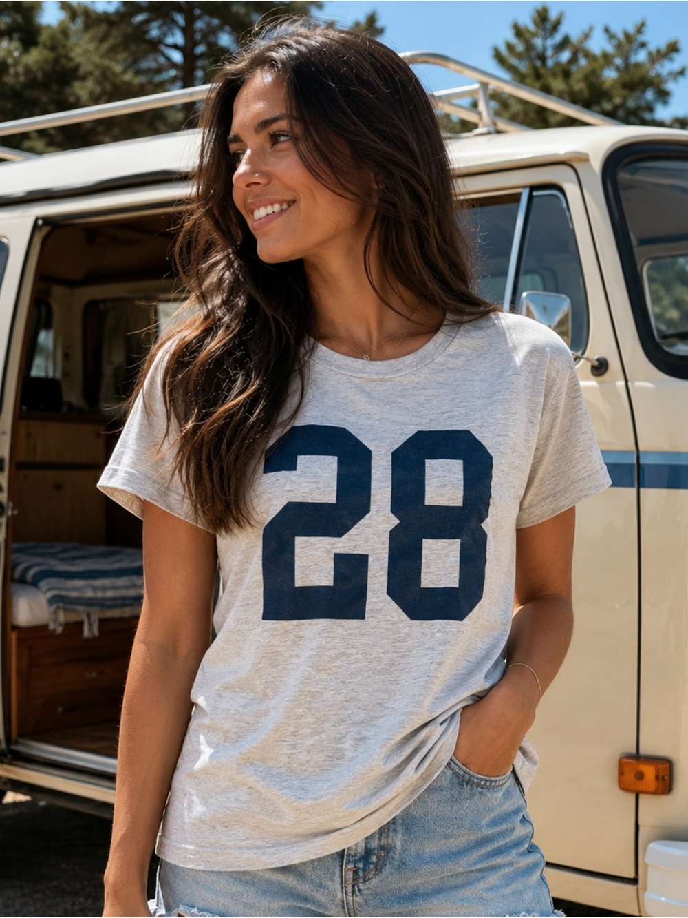 Brandy Melville Heather Gray Tee Shirt Navy 28 Graphic Logo Casual School